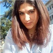 Sono disponibile per lezioni individuali online o in presenza per bambini e ragazzi dalle elementari alle superiori.